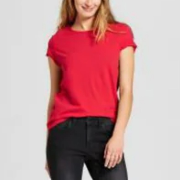 Basic Red Universal Thread Target Meriwether T-Shirt - Picture 2 of 5